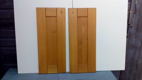 Pair solid light - light, shaker