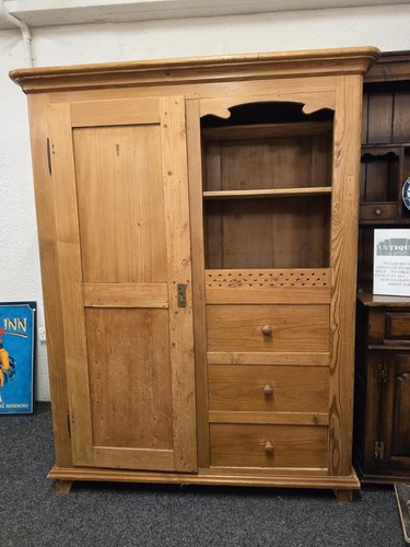 Large pine cupboard - large,
