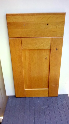 Solid light oak - solid, shaker