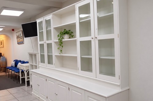 Huge farmhouse wooden white - huge,
