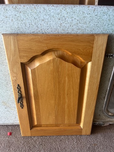Solid oak howden kitchen - oak,